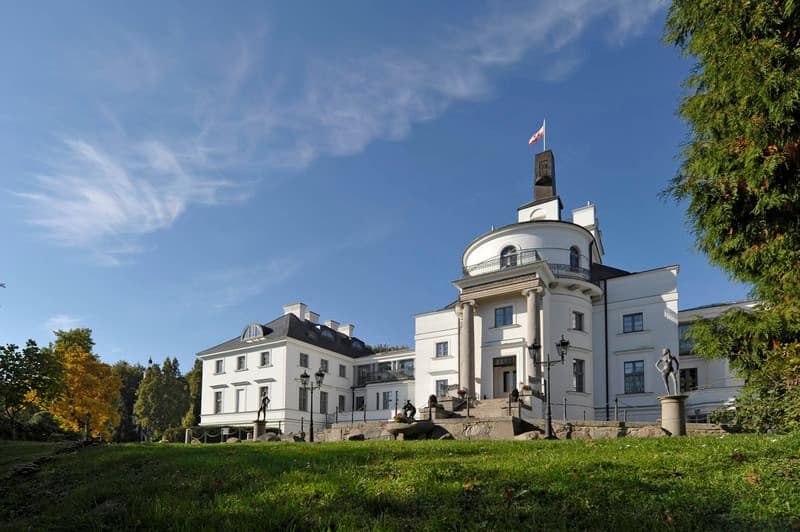 Romantische 5* Luxus-Auszeit im Schlosshotel Burg Schlitz